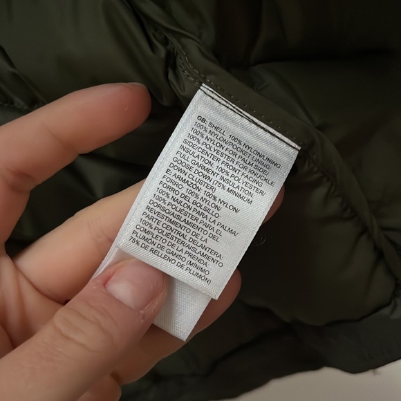The North Face Short Sleeve Green Puffer - Picture 4 of 5